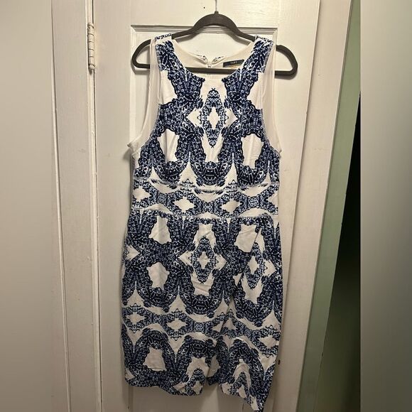 Tart EUC Dress - Picture 1 of 2
